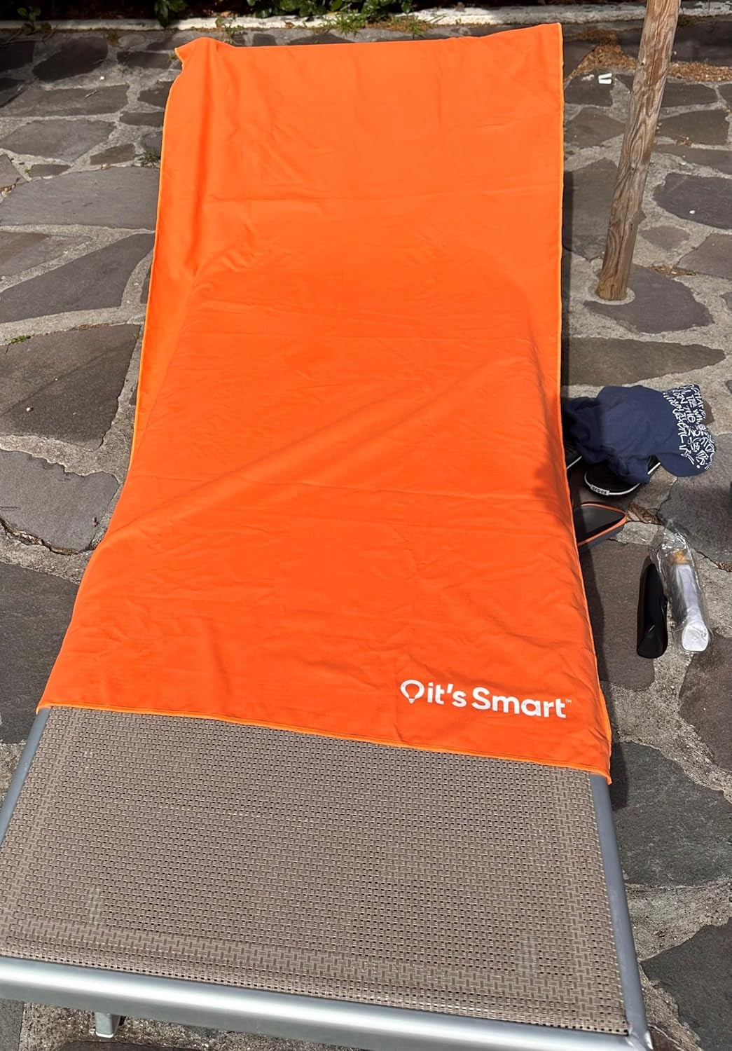 Microfibre Travel Towel Camping Towel, Swimming, Beach, Quick Dry & Super Compact - Great for Festivals, Beach, Wild Swimming, Sports, Gym, Yoga and Hiking (Small) 80Cm X 40Cm