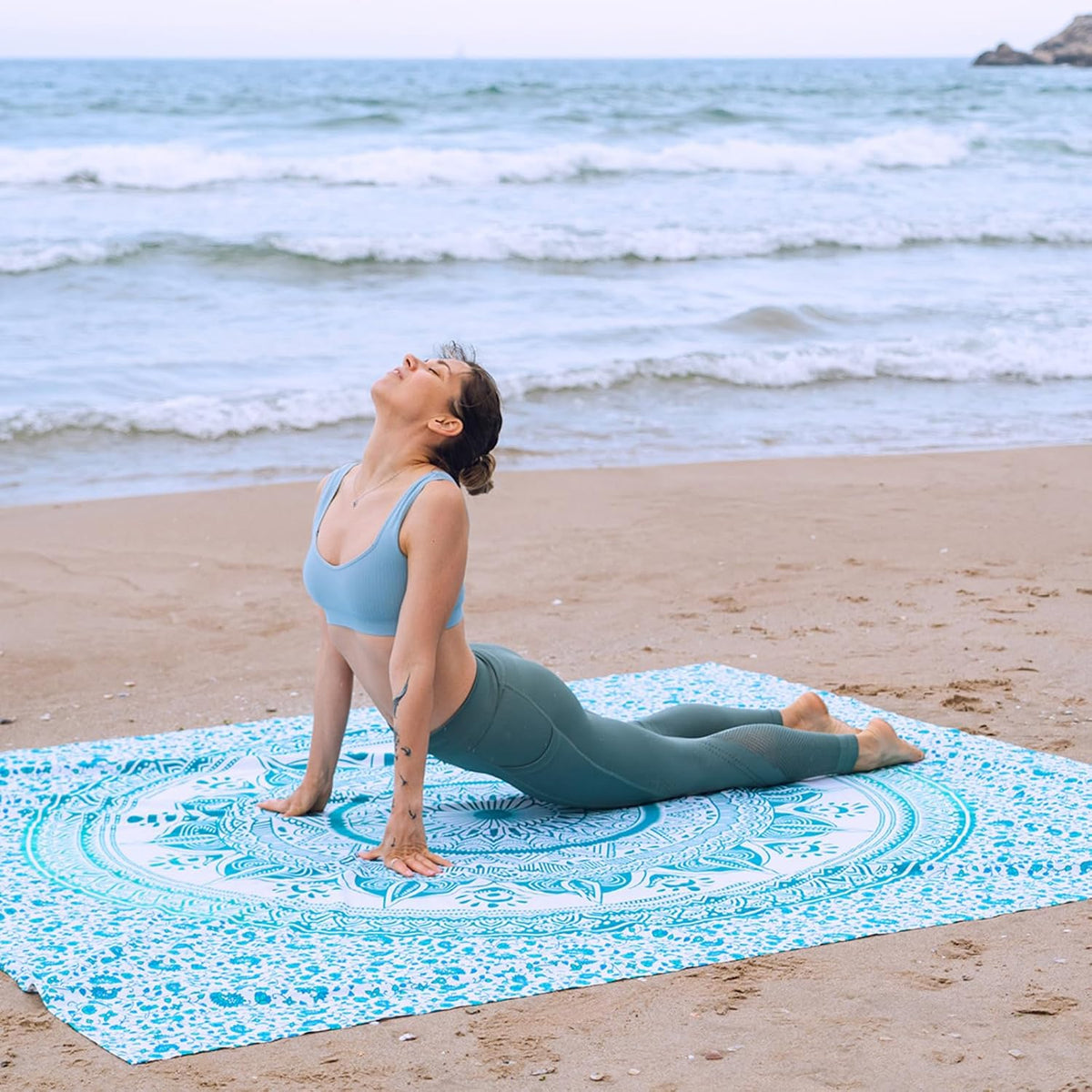 Beach Blanket Extra Large Thin 210X230Cm Sandproof Turquoise