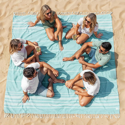 Extra Large Turkish Cotton Beach Towel Blanket – Jumbo Sand-Free Quick Dry Travel Blanket – Oversized 208X208 Cm Towel for Camping, Beach & Picnic - Regal Orchid
