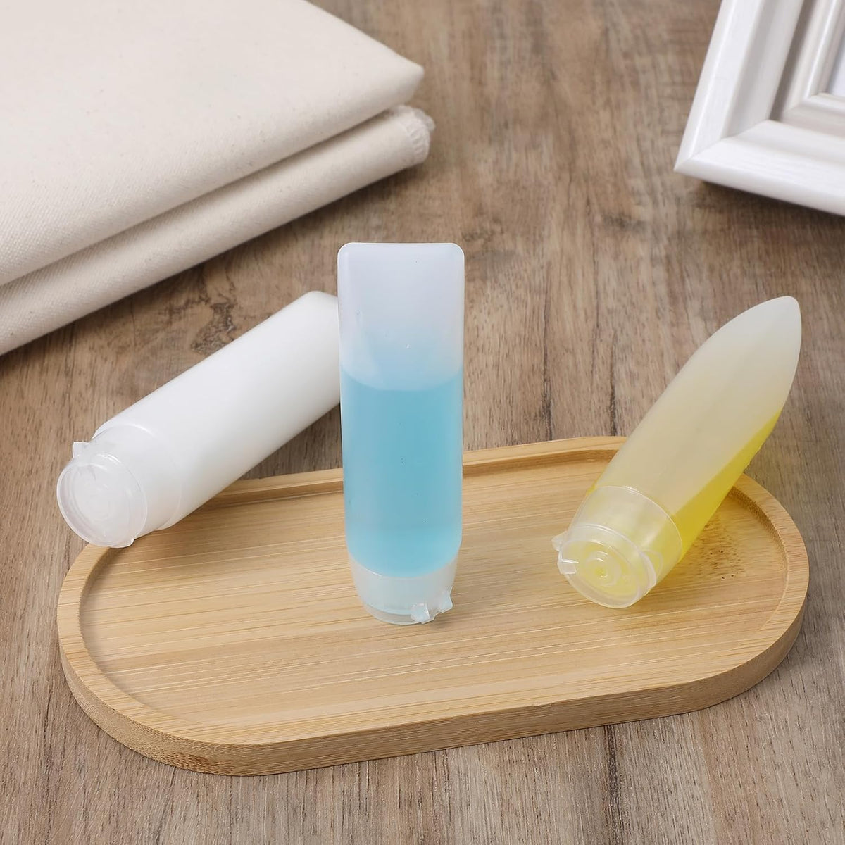 6Pcs Travel Bottles for Toiletries 50Ml,30Ml & 50Ml Clear Plastic Empty Squeeze Bottle,Transparent Refillable Travel Bottles,Leak Proof Small Squeeze Bottle for Toiletries,Makeup,Shampoo